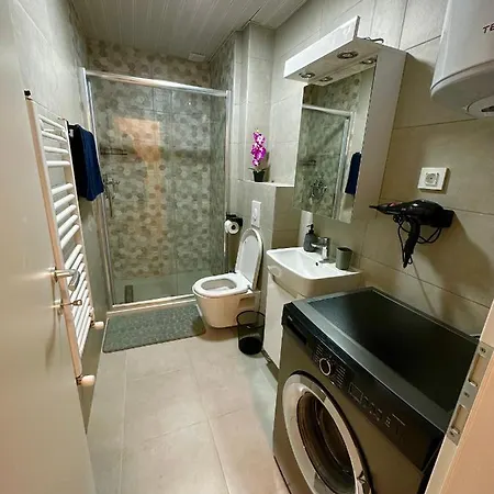 The Golden 7 - Near Center & Free Parking - * Skopje