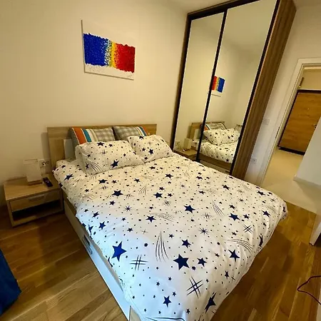 The Golden 7 - Near Center & Free Parking - * Skopje